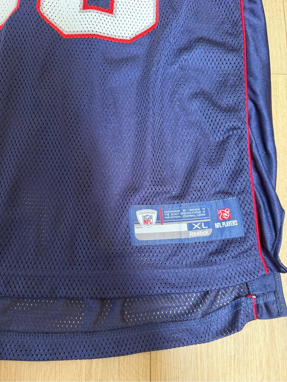 Reebok Men’s Navy Blue New England Patriots #83 Football Jersey - Picture 6 of 14